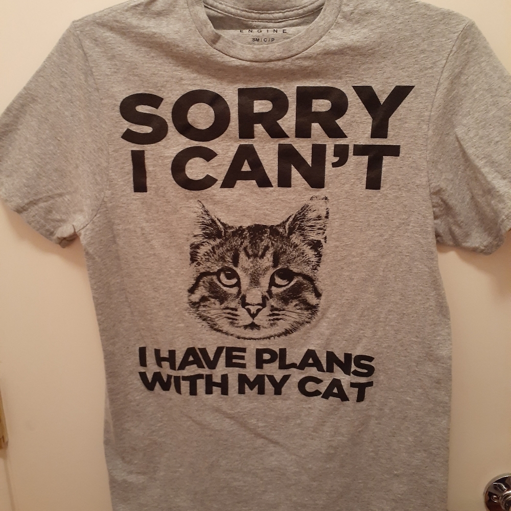 Mad engine cat tshirt size small
